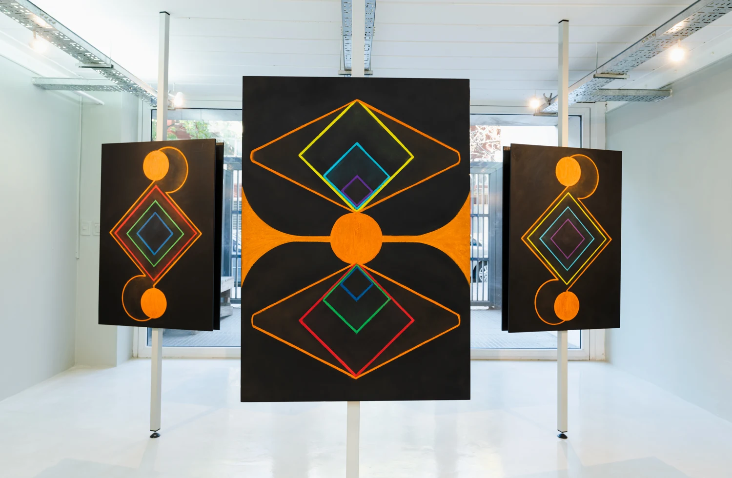 Orbicular, Erik Arazi (2023) — imagen 3